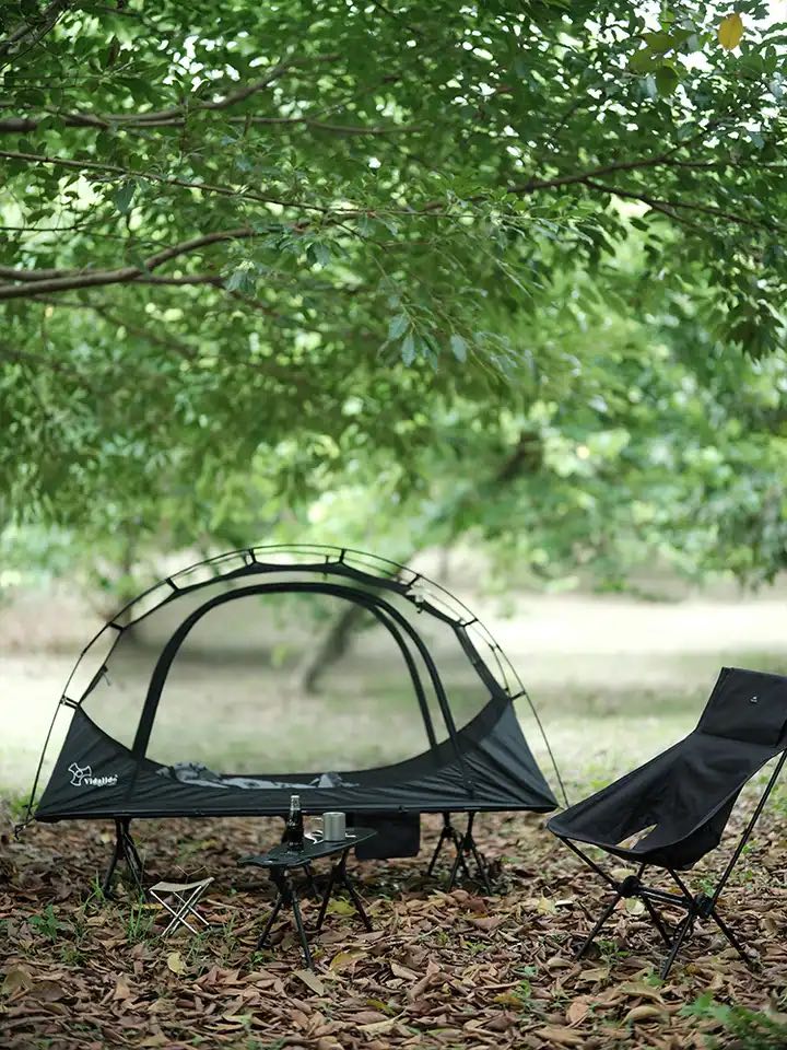 Single light tent