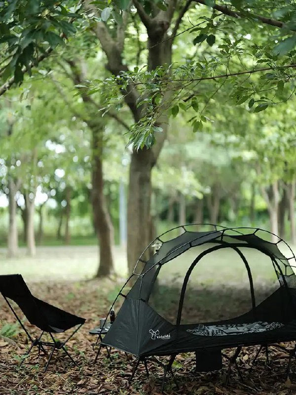 Single light tent